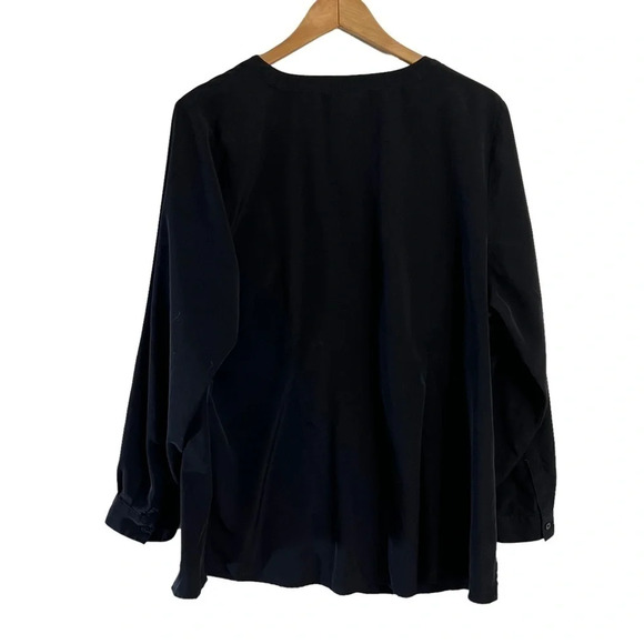 Lane Bryant Black Button Up Blouse Size 18 20 Long Roll Tab Sleeves Pockets Top - Picture 3 of 6